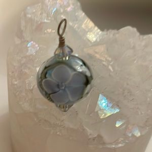 Corina Tettinger glass floral pendant